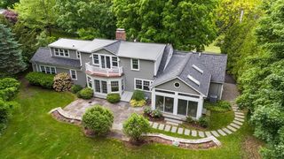 44 Martin Rd, Concord, MA 01742