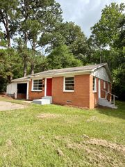 1617 W  6th St, Tyler, TX 75701