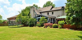 4700 Turnberry Dr, Floyds Knobs, IN 47119