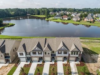 1208 Quillsedge Ct, Zebulon, NC 27597