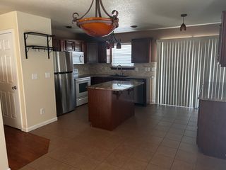 2401 Crestwood Ln, Pueblo, CO 81008