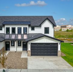 503 46th St E, Williston, ND 58801