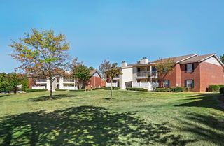 715 Rice Rd #6H, Ridgeland, MS 39157