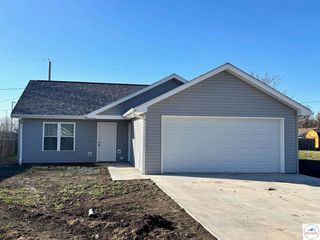 325 N  Randolph St, Sedalia, MO 65301