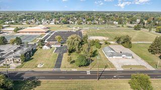 765 N  Center Rd, Saginaw, MI 48638