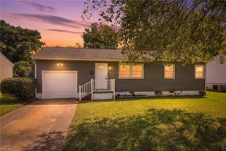 4815 82nd St, Hampton, VA 23605