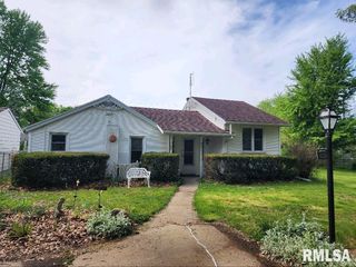4720 Pershing Ave, Bartonville, IL 61607