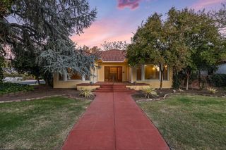 2436 N  Van Ness Blvd, Fresno, CA 93704