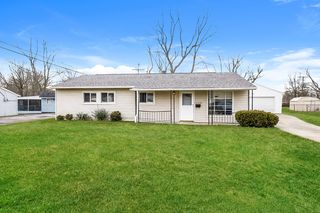 25120 Sandhurst Rd, Bedford Heights, OH 44146