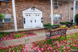 116 E  Maple St, Teaneck, NJ 07666