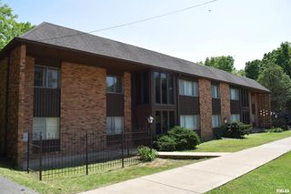 612 W  High St, Peoria, IL 61606