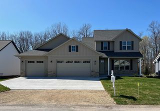W6611 Ethan Dr, Appleton, WI 54915
