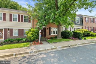 5454 Lighthouse Ln, Burke, VA 22015