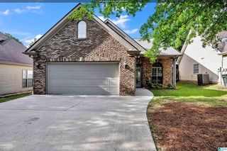 521 Cahaba Manor Ln, Pelham, AL 35124