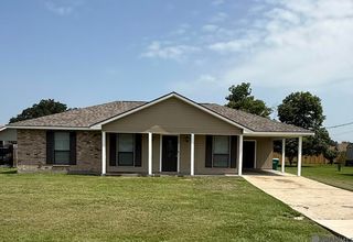 3756 Karen Dr, Addis, LA 70710