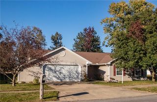 3137 Cobblestone Ln, Danville, IL 61832