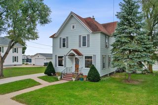 254 Lake Avenue, Montello, WI 53949