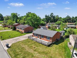 2977 Douglas Dr, Burlington, KY 41005