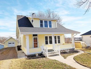 306 N  Pine St, Genoa, NE 68640