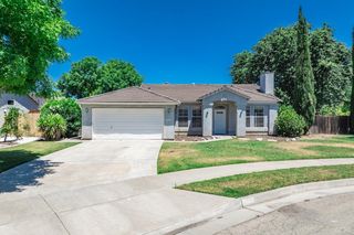 522 Greenbriar Ct, Lemoore, CA 93245