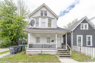318 Wasaon St, Toledo, OH 43609