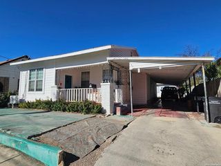 121 Hess, San Antonio, TX 78212