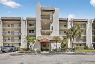 9235 Lagoon Pl #404, Fort Lauderdale, FL 33324