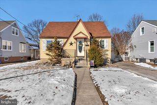 117 5th Ave, Mount Ephraim, NJ 08059