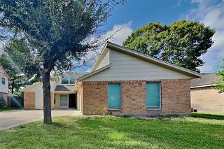 12015 Osage Park Dr, Houston, TX 77065