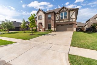 912 Sandy Hl, Burleson, TX 76028