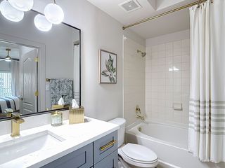 6001 SW 70th St #113, South Miami, FL 33143