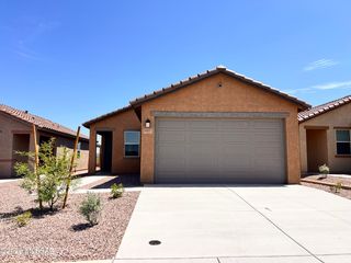 10004 E  Lebaron Dr, Tucson, AZ 85747