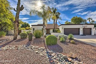 5243 E GRANDVIEW Road, Scottsdale, AZ 85254