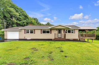170 W Cobble Hill Road, Barre, VT 05641