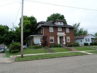 205 South Ave SE, Massillon, OH 44646