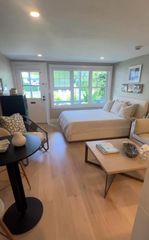 15 Mill St #24, Edgartown, MA 02539