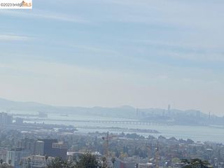 La Loma Ave, Berkeley, CA 94709