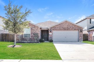 409 Hawks View Dr, La Marque, TX 77568