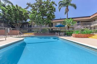 16162 Sher Ln #4, Huntington Beach, CA 92647