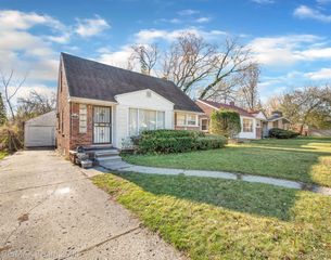 23519 Margareta St, Detroit, MI 48219