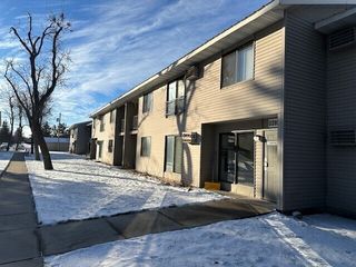 8381 Marigold St #4, Virginia, MN 55792