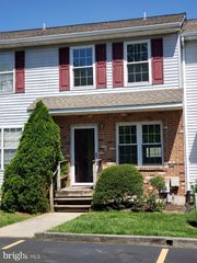 406 Cobble Creek Curv #406, Newark, DE 19702