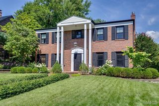 26 Granada Way, Saint Louis, MO 63124