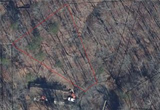Seneca Ln, Westminster, SC 29693
