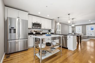 126 Elm St #2, Charlestown, MA 02129
