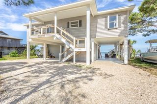320 Marks St, Eastpoint, FL 32328