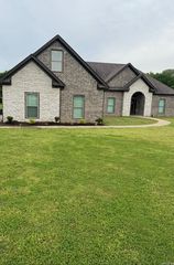32 Valley Meadows Dr, Greenbrier, AR 72058