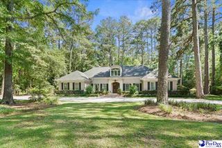 1319 Greenbriar Rd, Hartsville, SC 29550