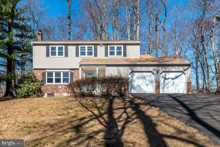 3419 Fieldstone Dr, Doylestown, PA 18902