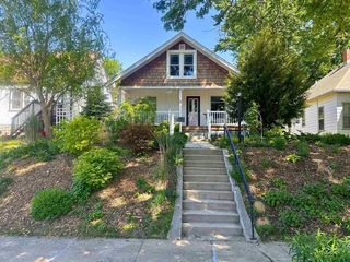 1124 S  Newton St, Sioux City, IA 51106